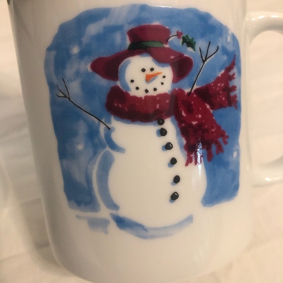Holiday by now designs. Set of Four SnowMan Mugs - Picture 3 of 7